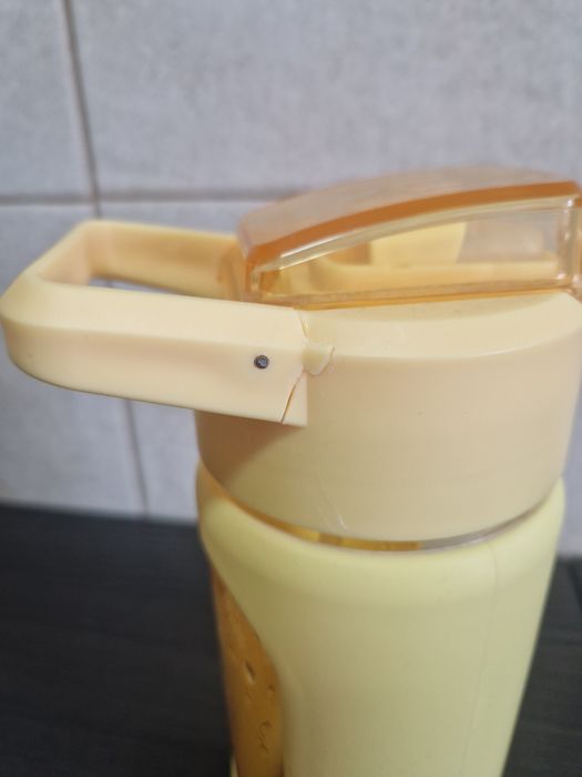 Garrafa 1L (plástico)