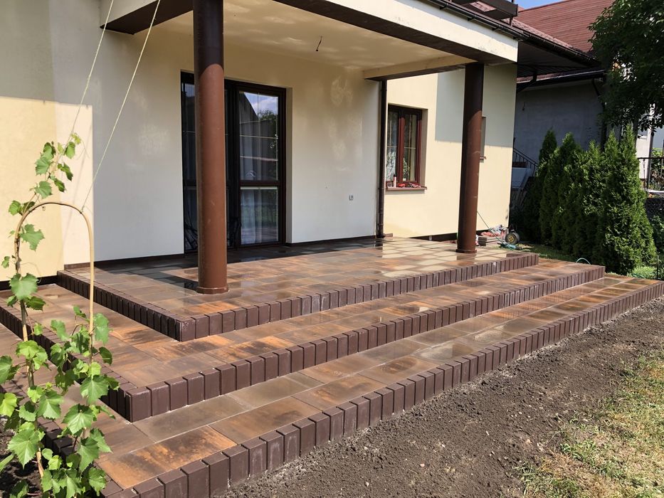 Brukarstwo, Układanie kostki brukowej