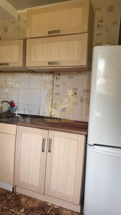 Продам кімнату в комунальній квартирі по вул.Поповича, Святошинський