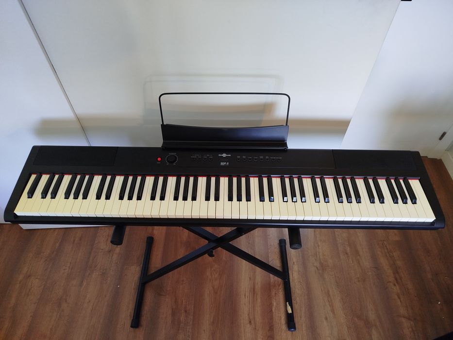 Teclado que precisa de arranjo + suporte