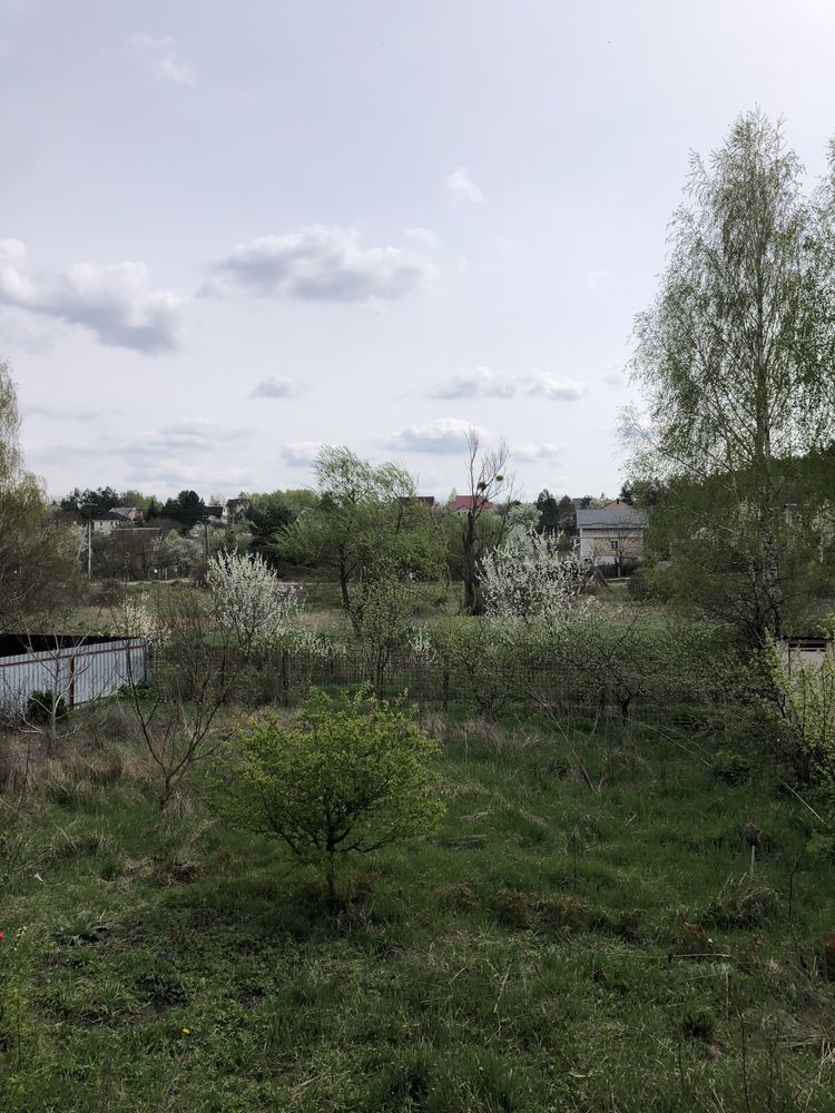 Продам ДАЧУ з газом біля річки. 40 000 дол