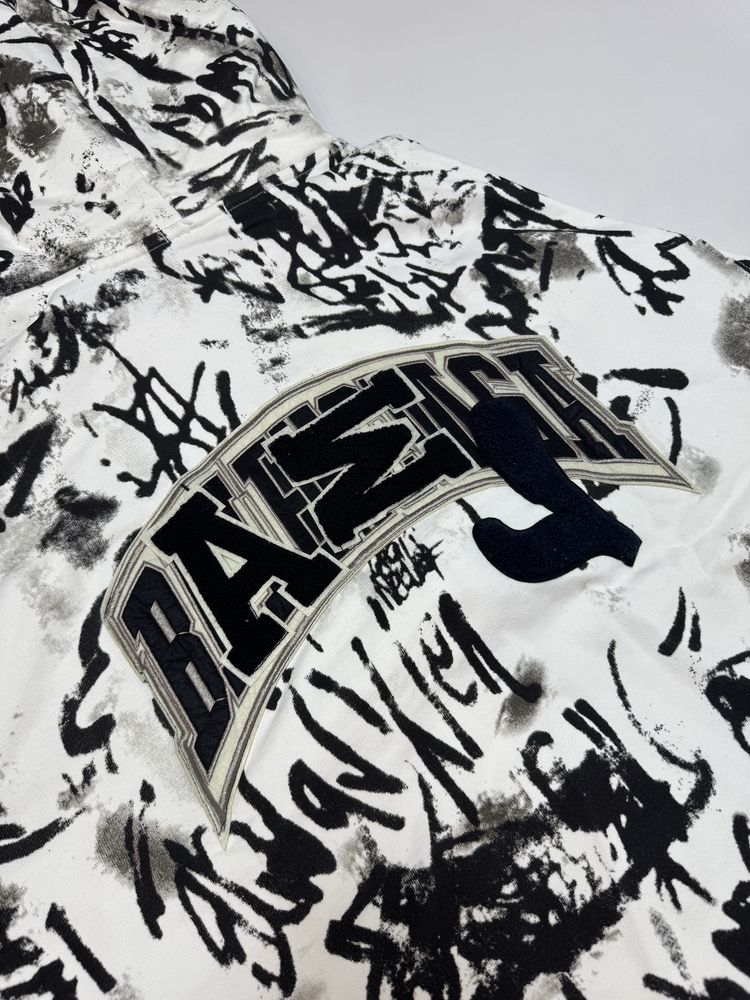 Зіп худі Balenciaga Graffiti White Skater Zip up L