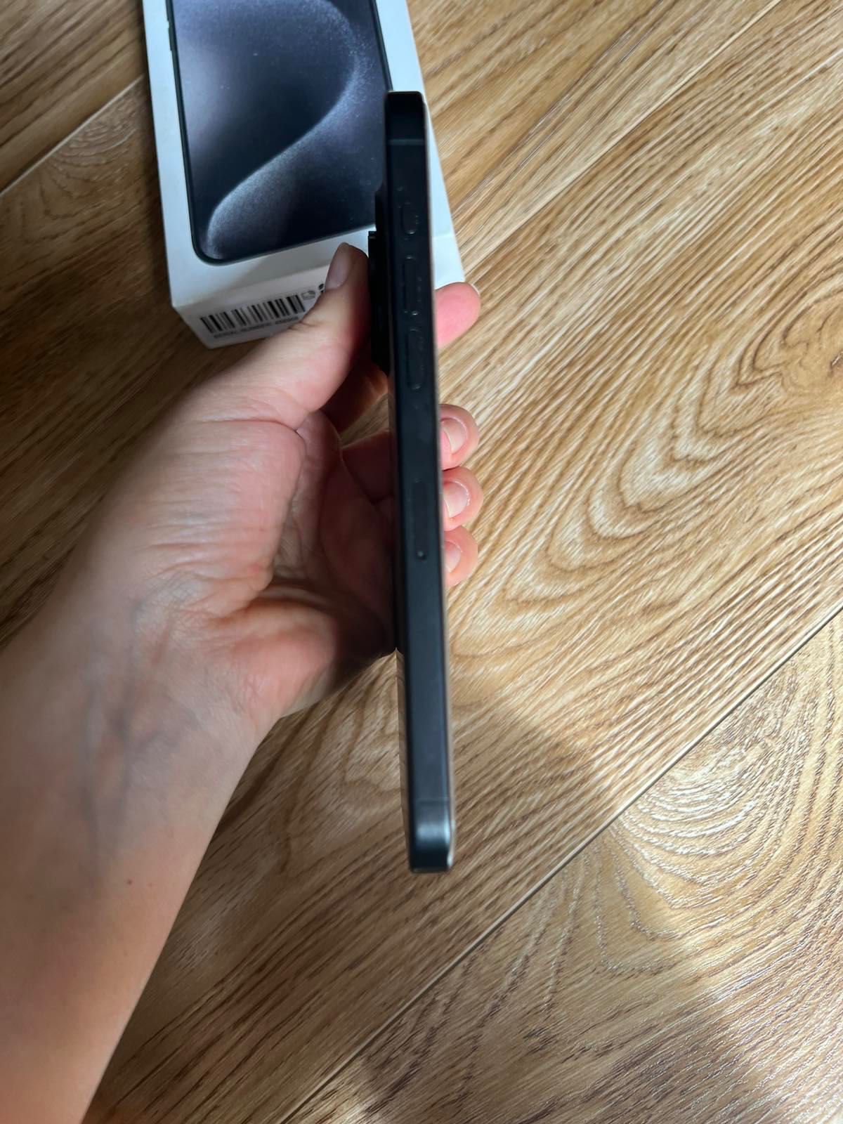 iPhone 15 pro max 256 Gb