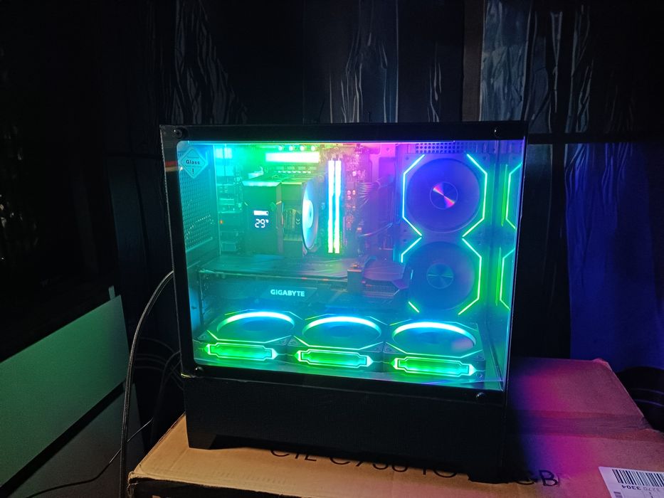 Продається комп'ютер.