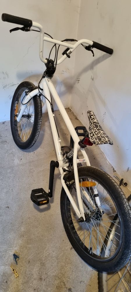 Rower GT bmx biały