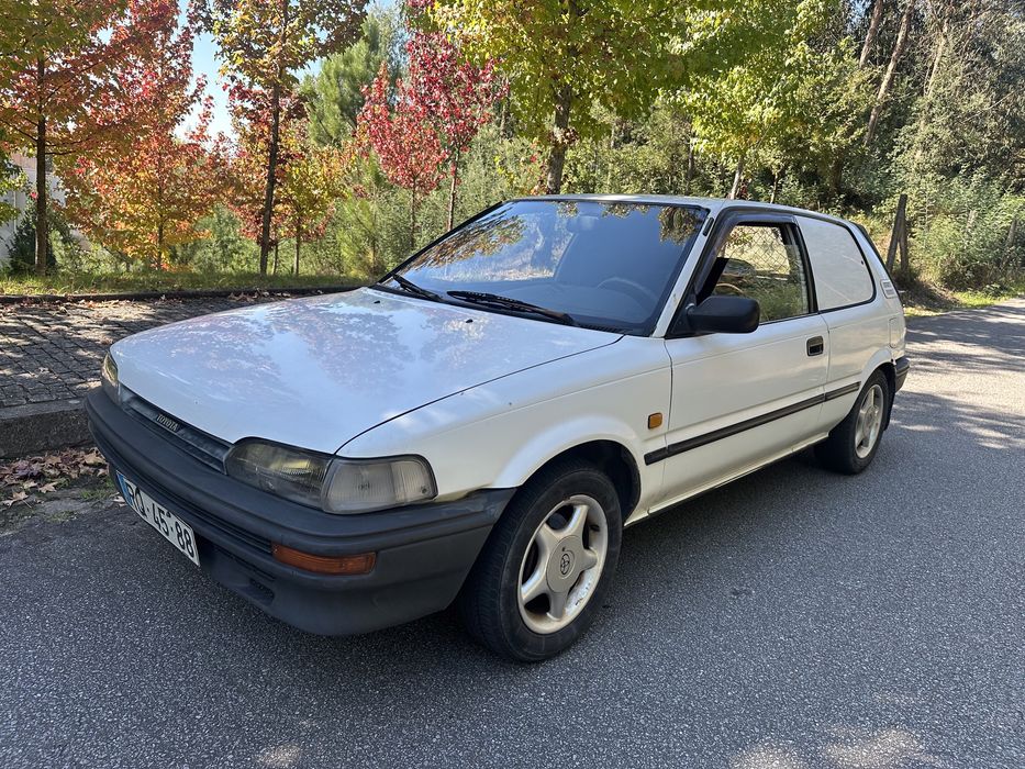 Toyota Corolla Starvan 1.8D XL - 1991