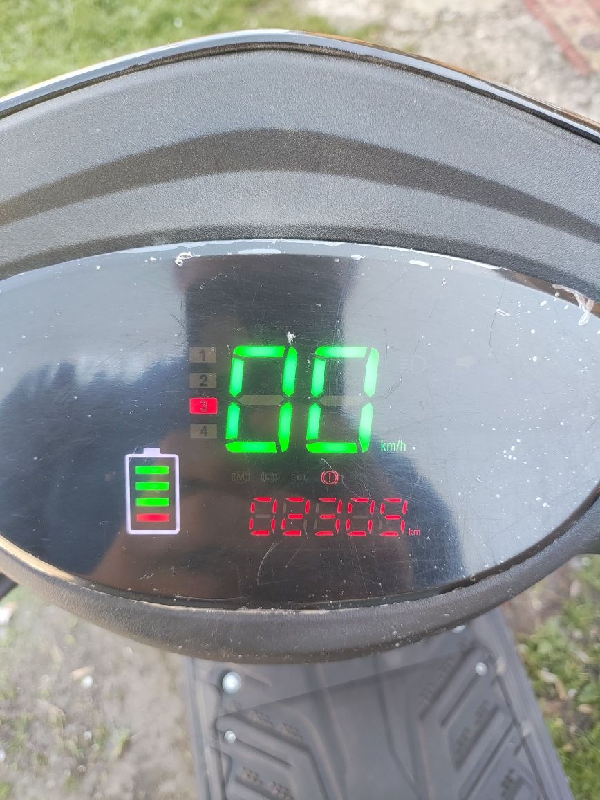 Електро скутер 1.5 кіловат
