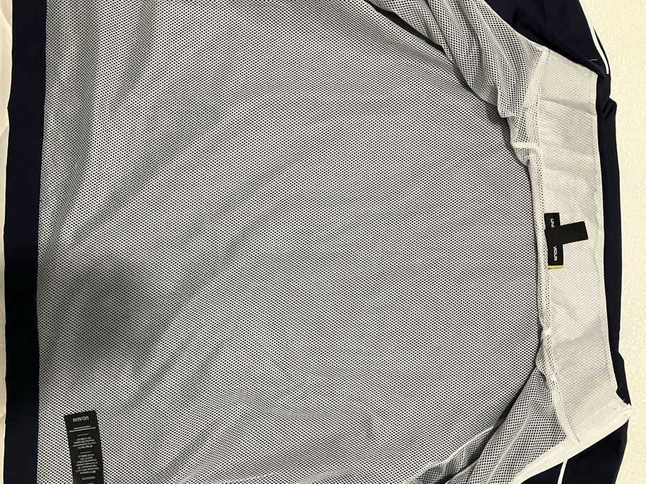 Casaco/Corta Vento Desportivo - Under Armour - M!