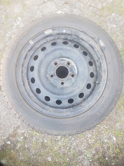Yokohama W drive 205/55 R16 + felgi stalowe