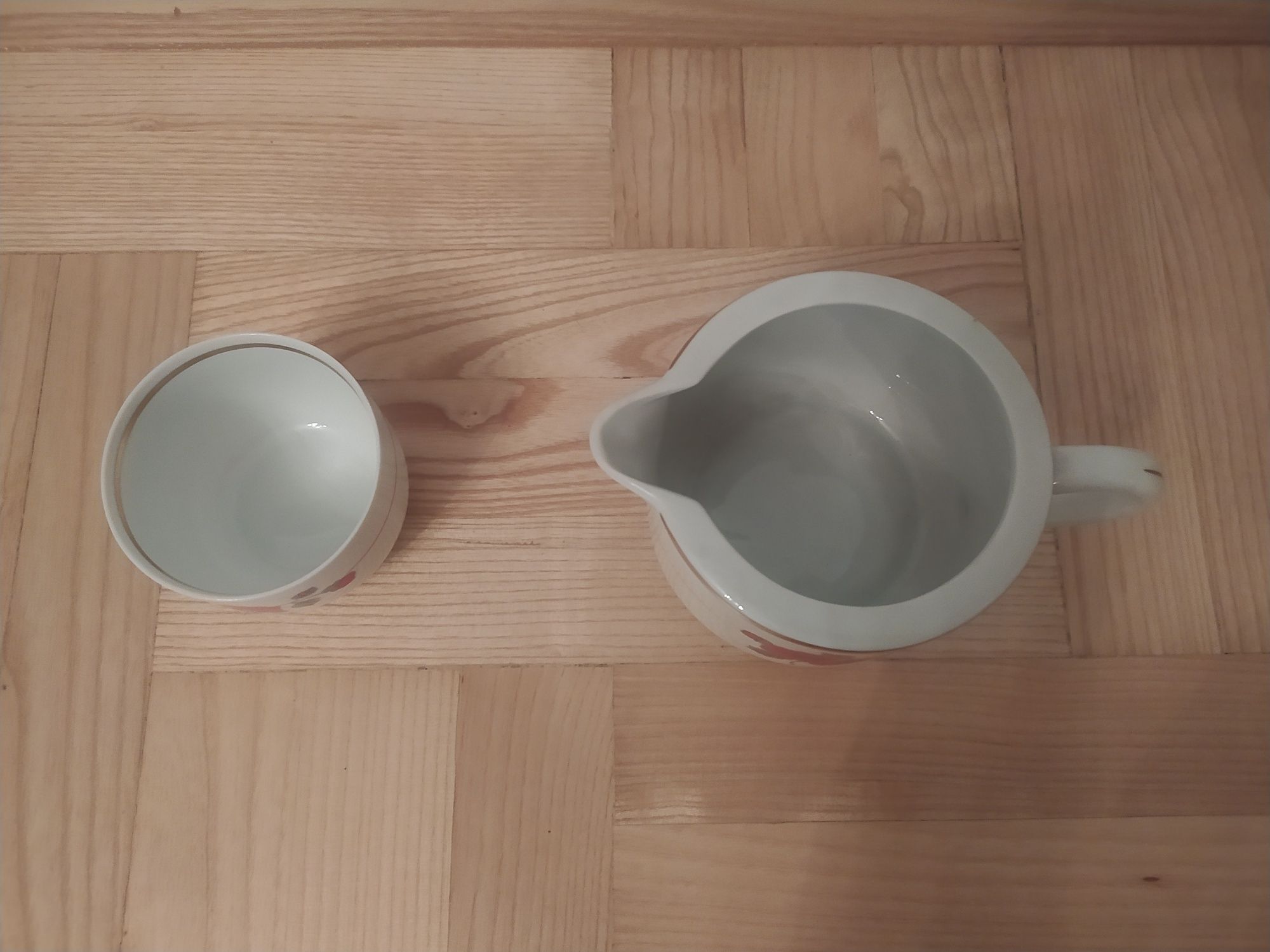 Dzbanek mlecznik cukierniczka miseczka komplet porcelana Karolina