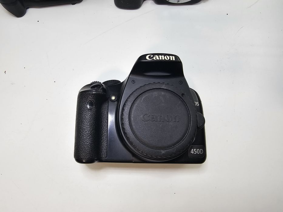 Дзеркальний  Фотоапарат Canon EOS 450D 12.2 МП