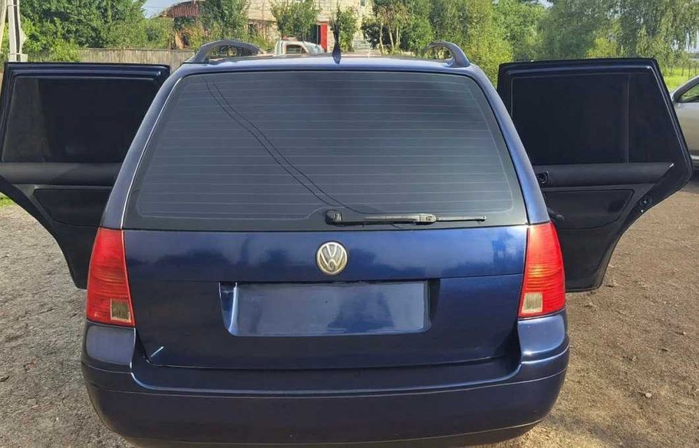 Авторозборка Гольф 4 Хечбек шрот Golf 4 Bora універсал розборка Бора