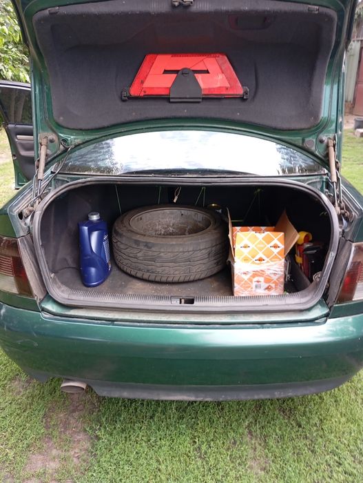 Продажа Ауди А4, 2001 год, в нормальном состоянии,,,