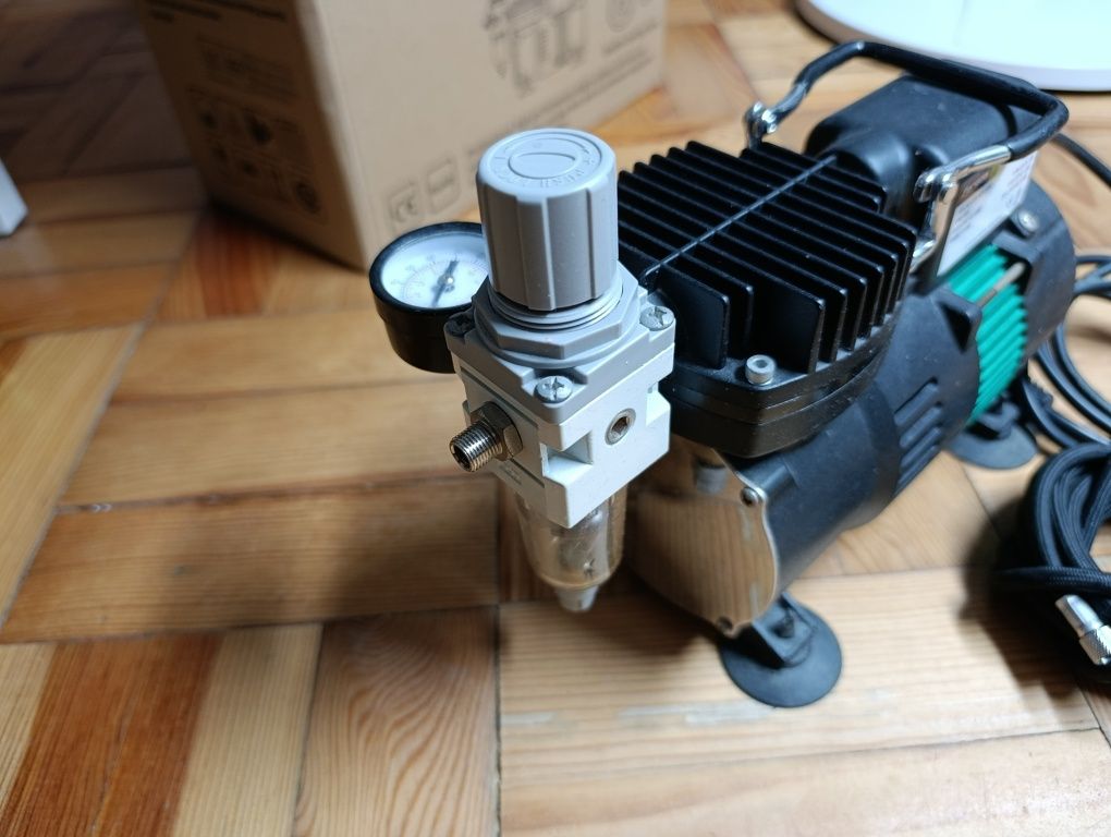 Fengda AG-320 , compressor de aerógrafo