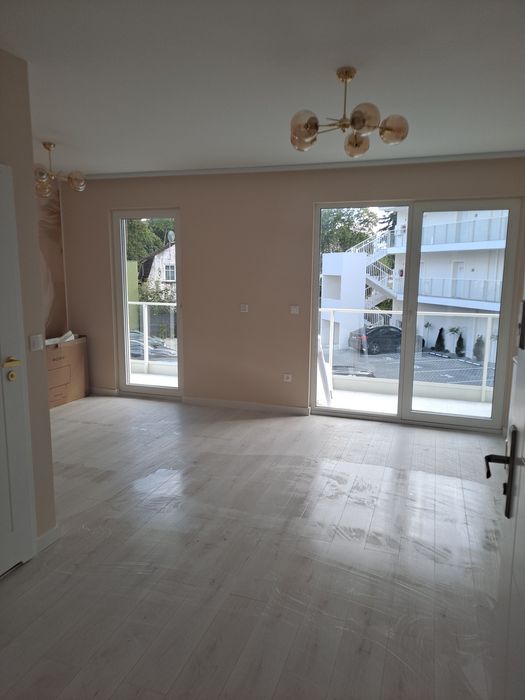 Remonty mieszkań Malowanie Tapetowanie Łazienki Szpachlowanie