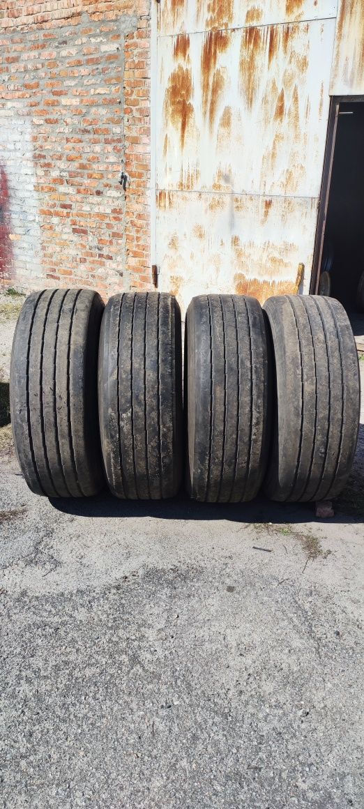 Шини 385/65/22.5 Sailun STR1