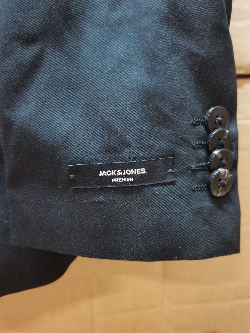 Jack&Jones garnitur męski czarny elegancka jednorzędowy rozmiar 56