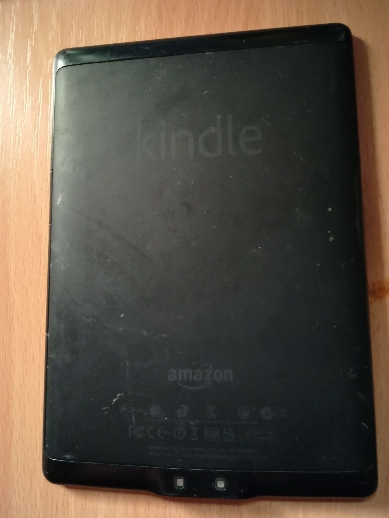 Планшет Amazon Kindle D01100