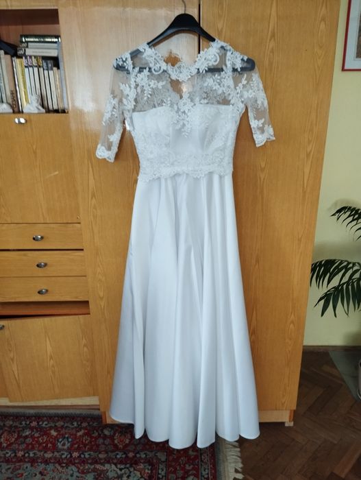 Весільна чарівна сукня