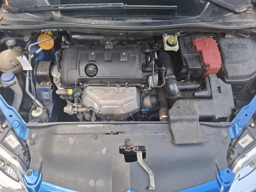 Citroen C4 1.6 benzyna 146500 km 2009 r temp , klima, czujnik p tył