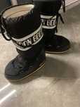 Взуття зимове Moon boot