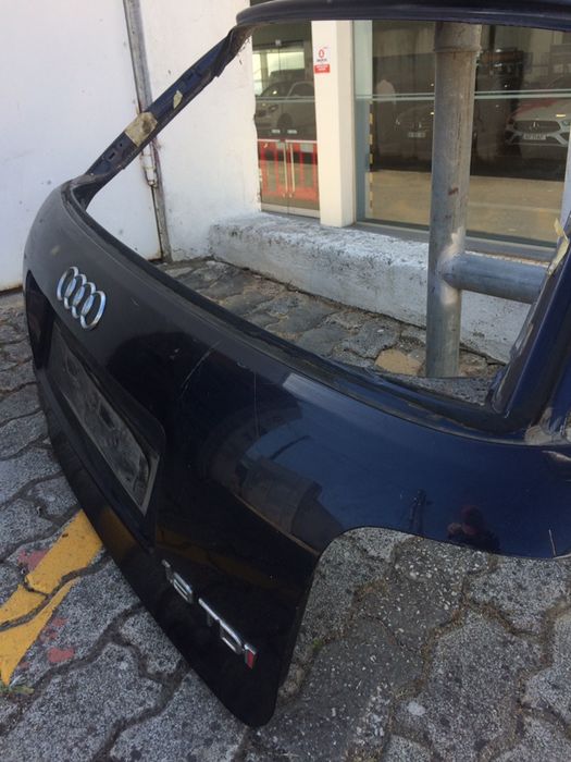 Porta da mala Audi