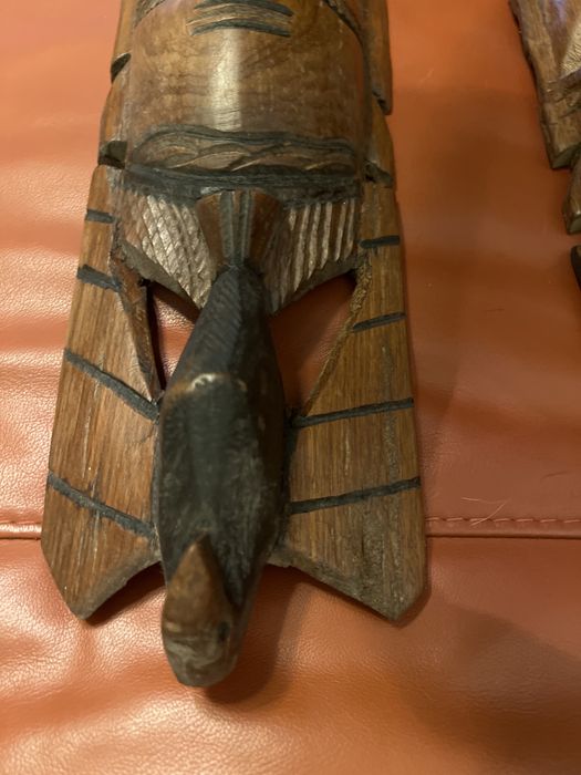 Estátuas  em madeira, africanas