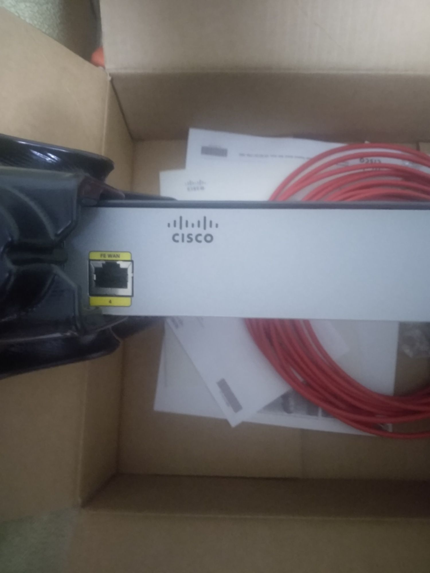Маршрутизатор Cisco 861-k9