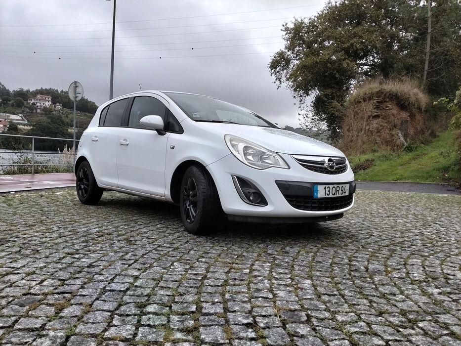 Opel corsa 1.3 cdti 95cv caixa de 6 velocidades