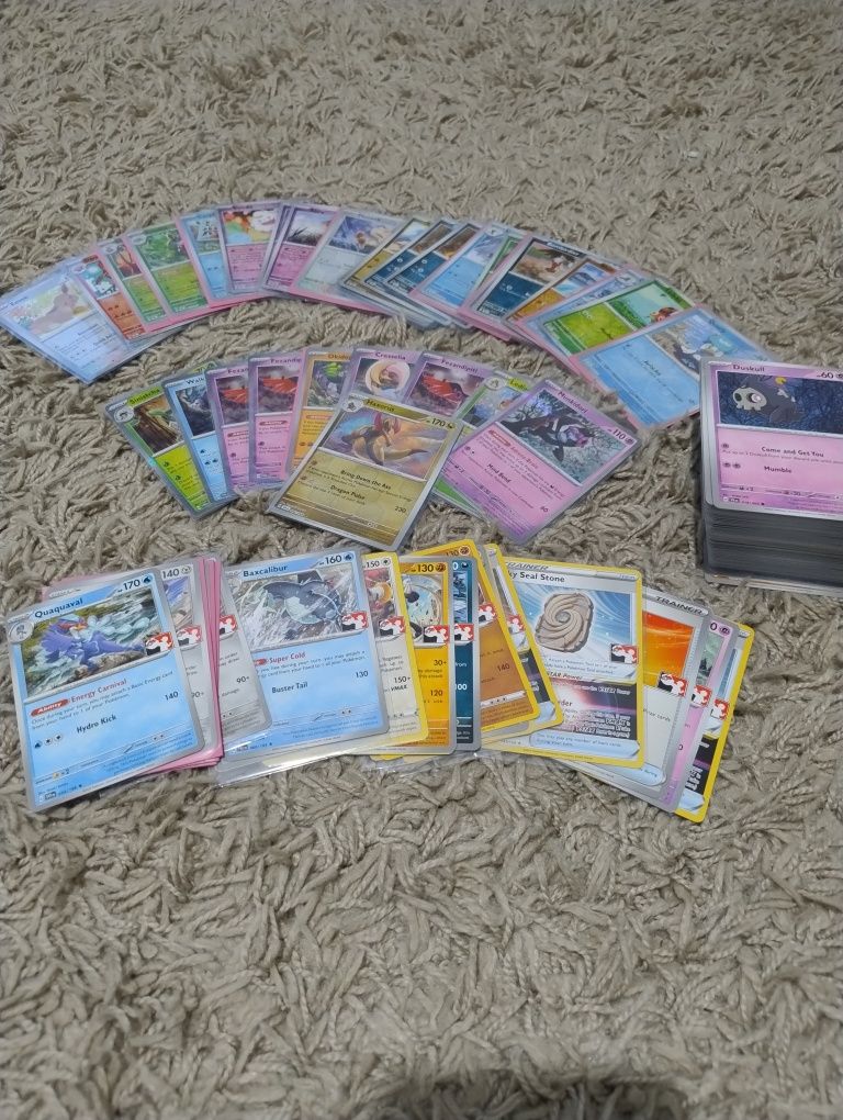 Zestaw kart pokemon