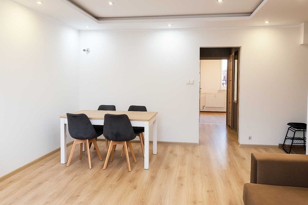 Wynajem - Mieszkanie 64 m² | 3 pokoje | 1 piętro | balkon + piwnica