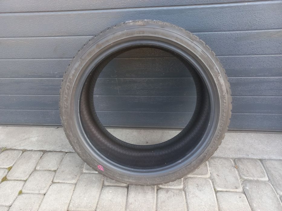 Opony zimowe Dunlop 225/40/18 92V