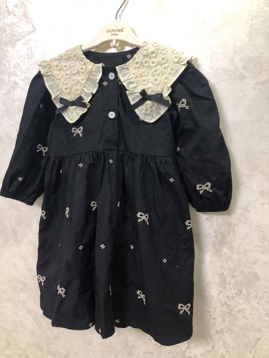 Плаття для дівчинки на 3-4 роки