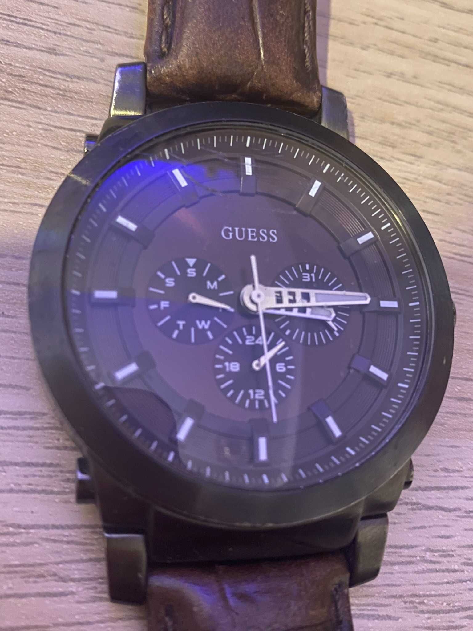 Zegarek Guess W0006G2 skórzany wodoodporny