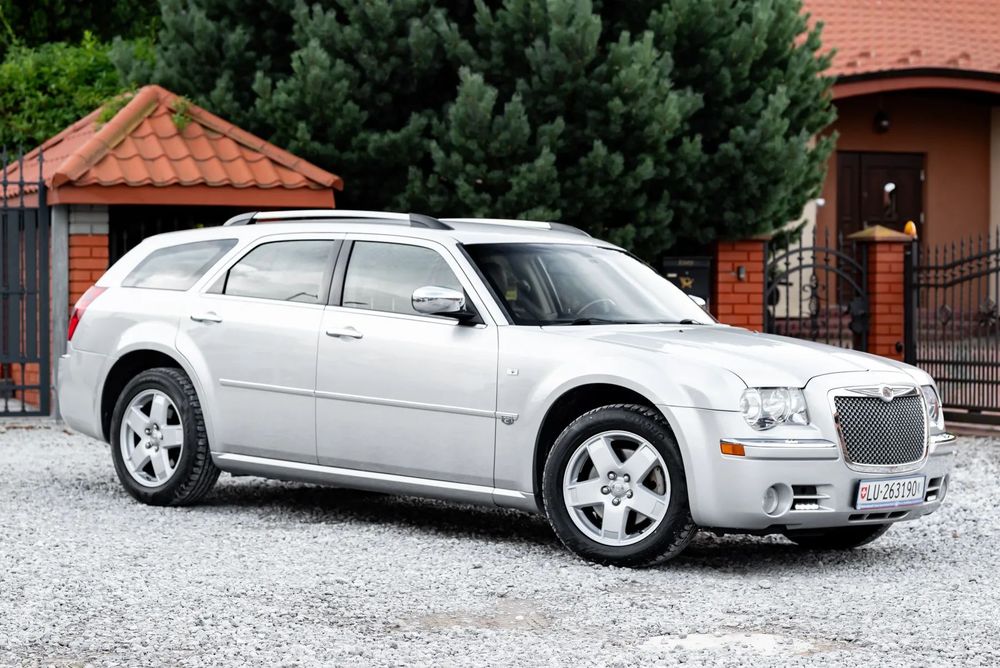 Chrysler 300C 3,5 AWD Xenon Boston Nawigacja Tempomat Podgrzewane Fotele