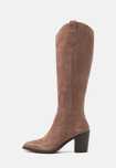 Kozaki | Buty zamszowe Anna Field