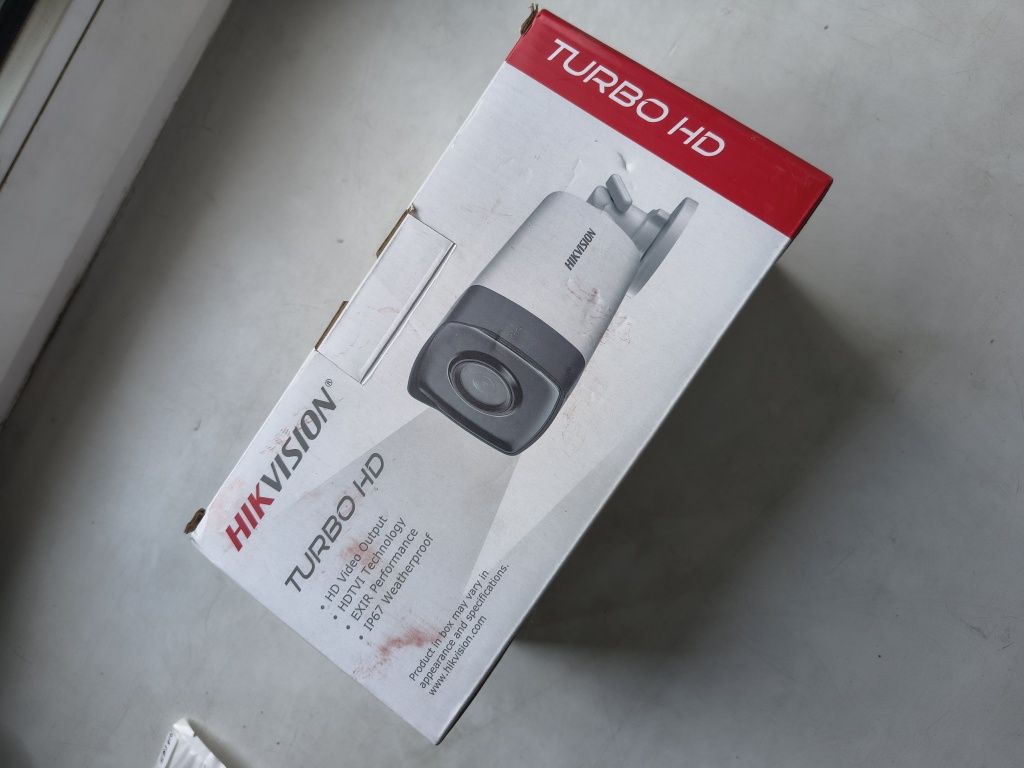Продам Turbo HD відеокамеру Hikvision DS-2CE17D0T-IT5F (C) 2МП (3.6мм)