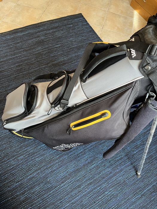 Conjunto de Golfe (Saco, Tacos e Acessórios Incluídos)