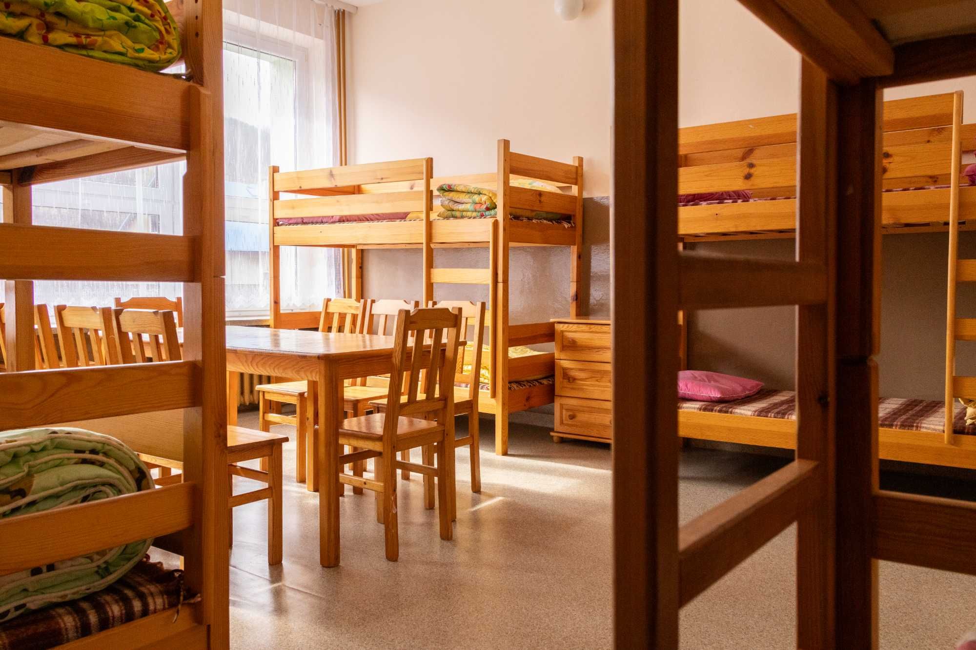 Nad Potokiem - Szkolne Schronisko Młodzieżowe w Zawoi pod Babią Górą!