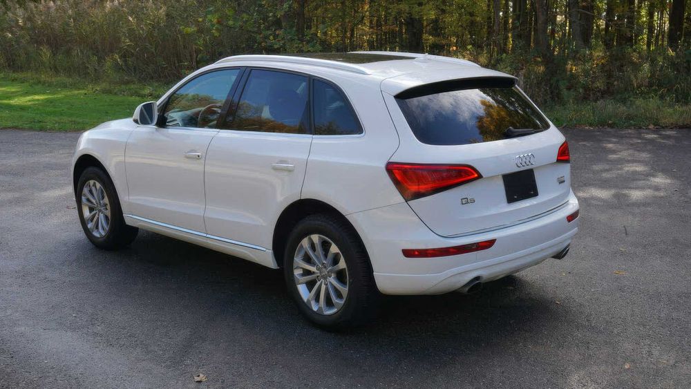 Audi Q5 Quattro Premium      2017