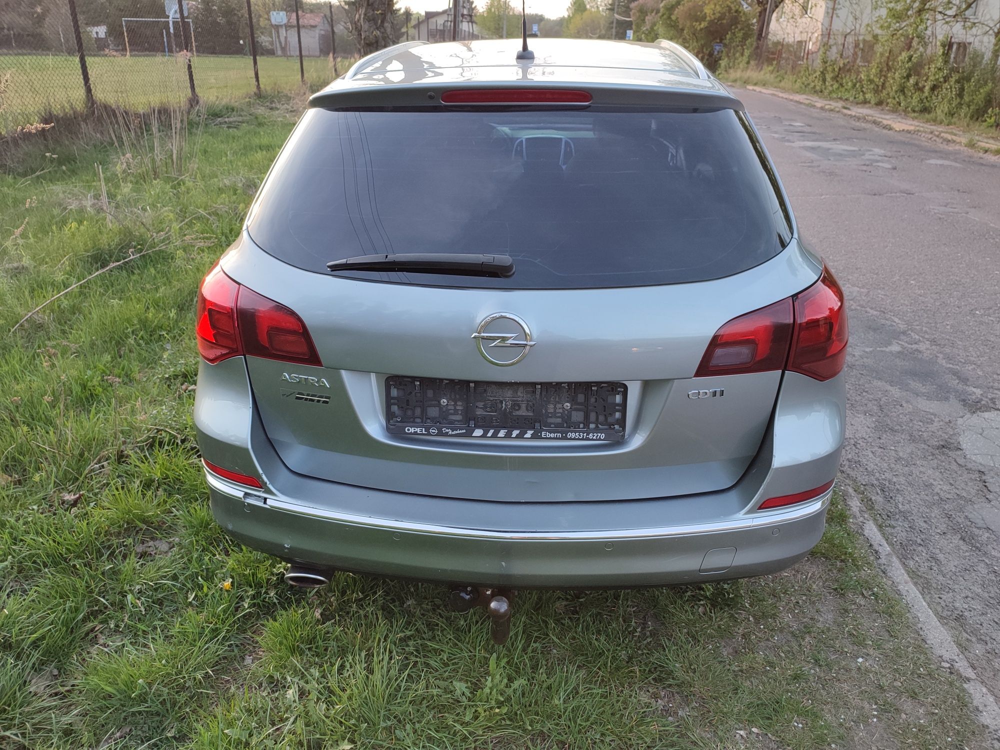 Opel Astra J 2.0 diesel 164km z Niemiec do Opłat.