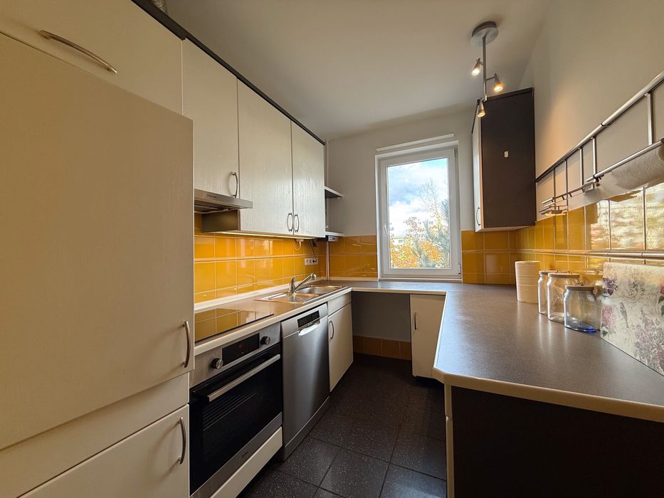 Przestronne 4 pokojowe mieszkanie naprzeciwko Pasażu Opieńskiego