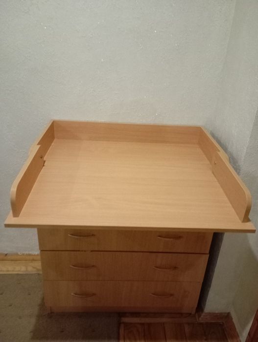 Стіл пеленальний