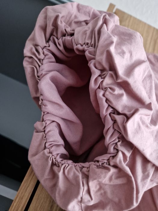 Sukienka podrowy roz