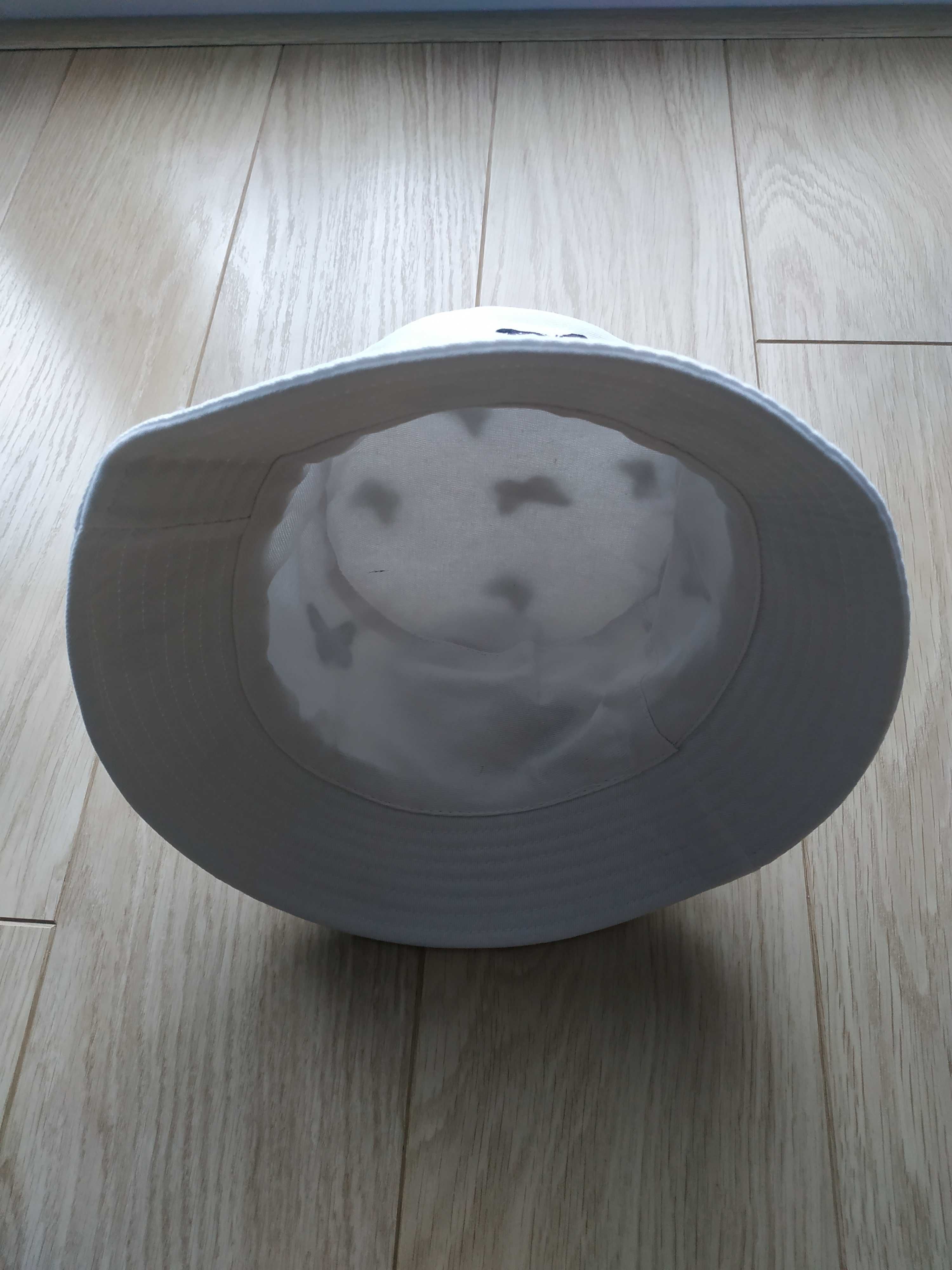 Kapelusz, czapka BUCKET HAT biały w motylki - niezła główka :)
