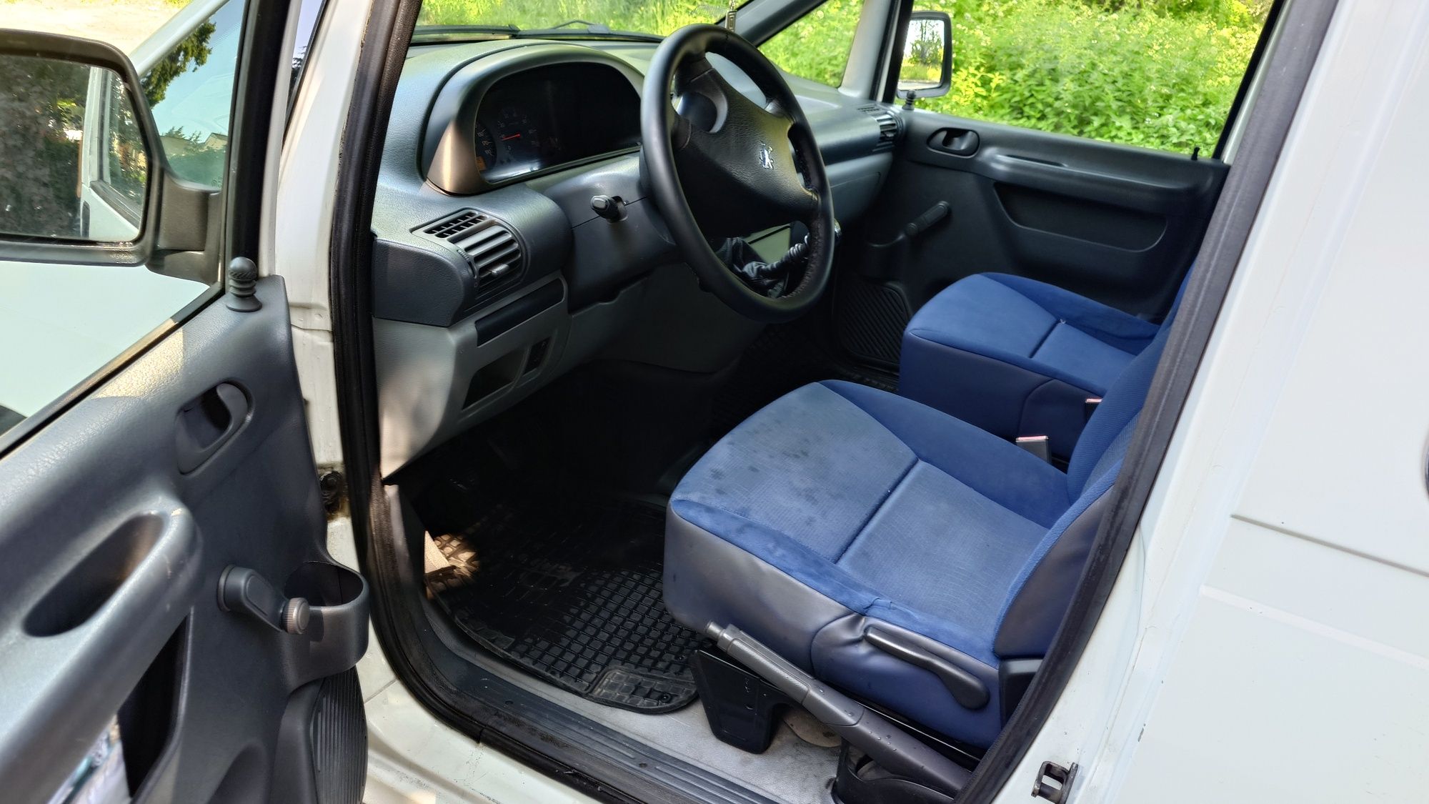 Peugeot Expert Jumpy Scudo 2.0hdi 5osobowy 2004r BDB stan
