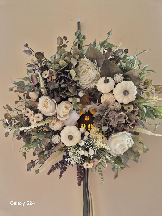 Wianek  na drzwi "Jesienny domek"