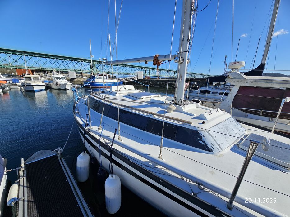 Veleiro para restaurar