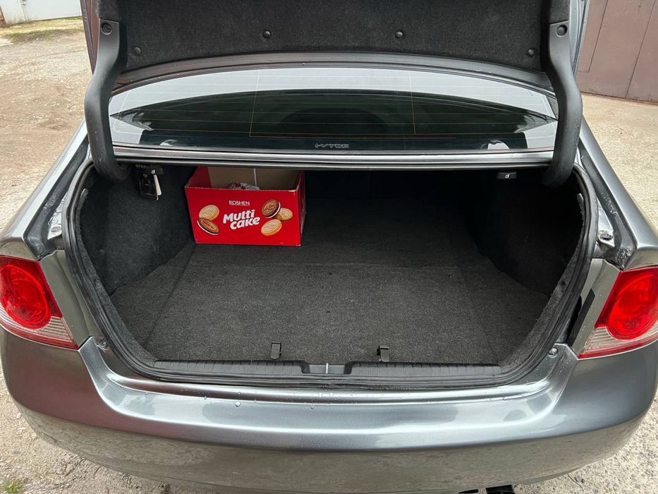 Продам Honda Civic 4d