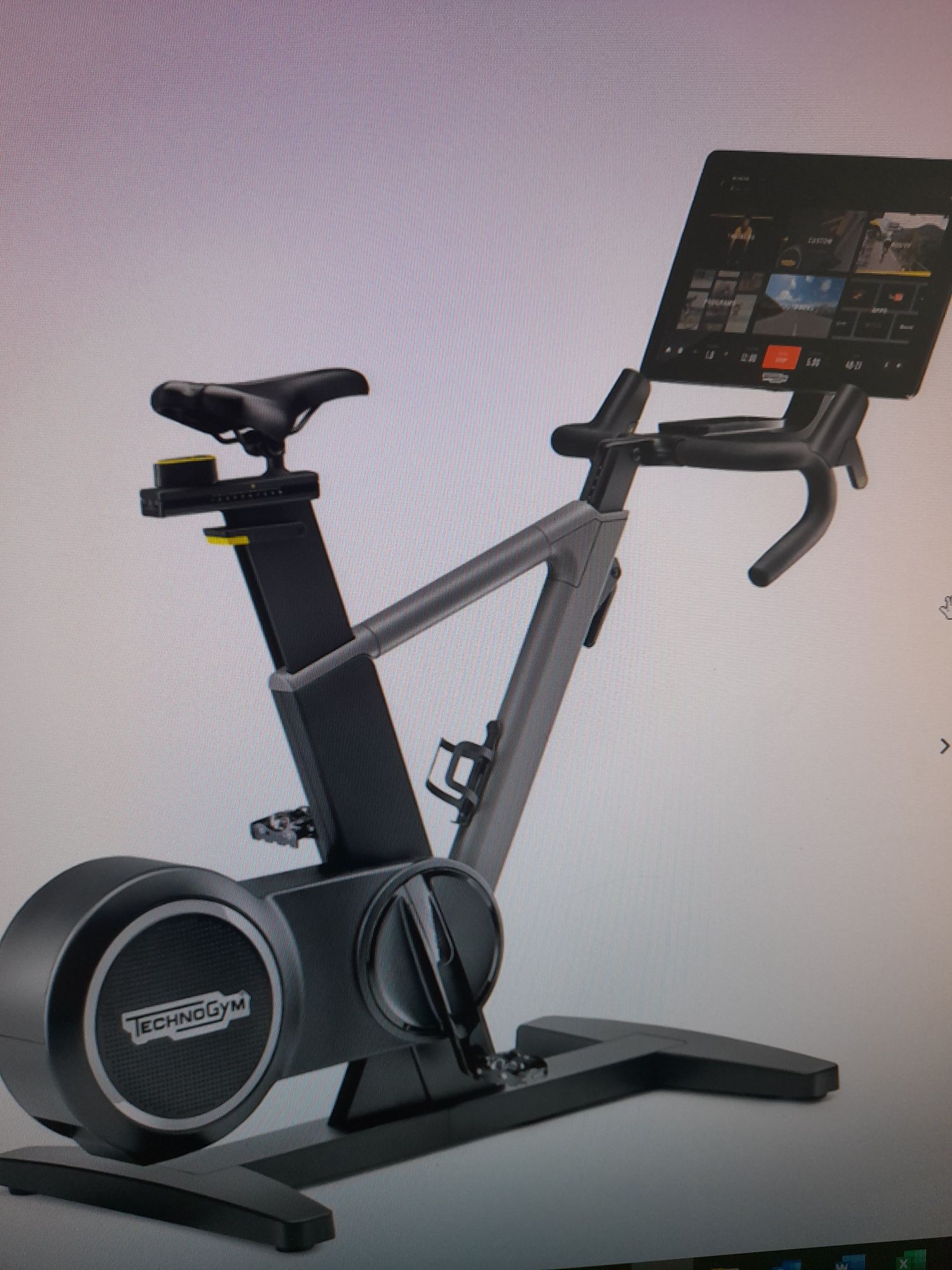 Rower stacjonarny Technogym ride